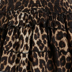 Casual Women <b>Ruffled</b> <b>Skirt</b> Stylish Women <b>Ruffled</b> <b>Skirt</b> Smooth Texture With Flexible Fit And Elegant Layered Ruffle Design - Product Image 5