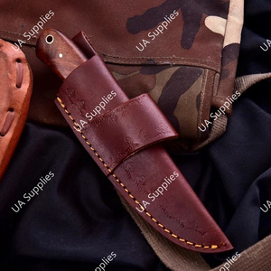 มีดสกินเนอร์เหล็กดามัสกัสทำมือ ด้ามจับไม้พะยูงและกระดูก ขนาด 8 นิ้ว ปลายหยดน้ำ คมกริบ สำหรับการเอาตัวรอดกลางแจ้งและการใช้งานทางยุทธวิธี - Product Image 4