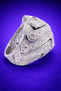 Bague de cocktail en diamant, bague en moissanite ronde, bague de mariage et de fiançailles pour homme en argent sterling 925, large alliance de fête - Product Image 2