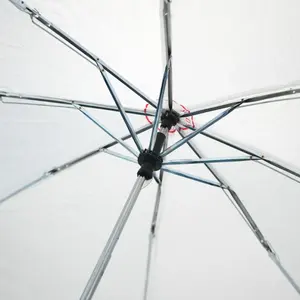 Paraguas Plegable Blanco Minimalista con Cierre de Velcro y Bolsa de Nailon para Viaje - Product Image 1