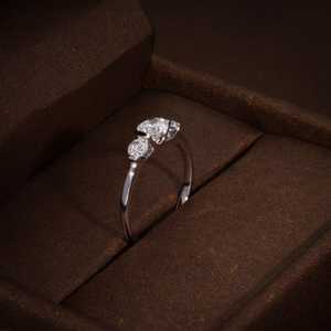 Anillo de compromiso auténtico de moissanita con tres piedras de diamante de talla redonda para mujer, plata 925, regalo sorpresa para amantes - Product Image 2