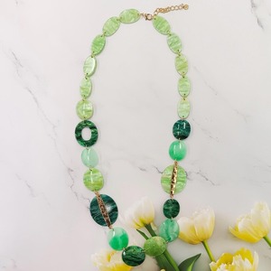 Collares de resina multicolor de nuevo estilo para niñas y mujeres, joyería ecológica natural para exportación desde India. - Product Image 3