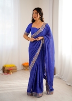 Elegante sari etnico in georgette con ricami bandhani e blusa in seta, abbigliamento regionale non cucito per occasioni festive