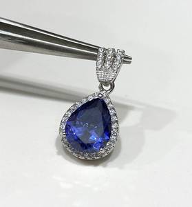 Colgante de Tanzanita y Topacio Blanco con Corte Perla, Gema en Plata de Ley, Joyería de Piedra de Nacimiento de Diciembre - Product Image 1