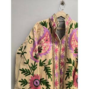 Chaqueta de terciopelo para mujer, abrigo con bordado uzbeco, chaqueta de algodón cosida a mano, chaqueta estilo boho chic con forro interior de algodón - Product Image 2