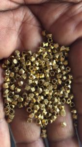 Breloques en laiton faites à la main, micro-macramé, petits pendentifs métalliques pour la fabrication de bijoux, composants de bracelets bohèmes, fournitures artisanales en gros - Product Image 4