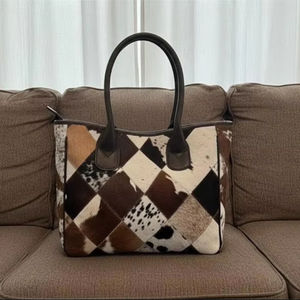 Sac fourre-tout en cuir véritable pour femme, sac à bandoulière avec fermeture éclair, broderie, design portable, couleurs personnalisables LHTB-0061 - Product Image 1