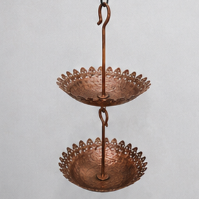 Mangeoire à oiseaux suspendue à deux niveaux en cuivre, décoration de jardin extérieure, style simple, plat d'alimentation en métal - Product Image 3