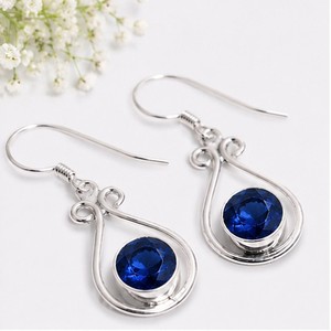 Pendientes Colgantes de Plata de Ley con Zafiro Azul, Pendientes Hechos a Mano con Piedra de Nacimiento de Septiembre, Pendientes Colgantes con Gema Redonda Facetada, Regalo - Product Image 2