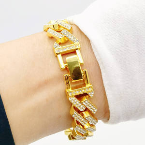 Geometric Moissanite <b>Statement</b> <b>Necklace</b> 18K Gold Plated S925 Hiphop Cuban Chain Unisex Everyday Wear - Product Image 4