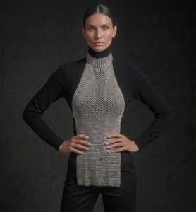 Haut en maille irrégulière en acier inoxydable à manches longues, technique de soudure, mode, armure, artisanat métallique - Product Image 2
