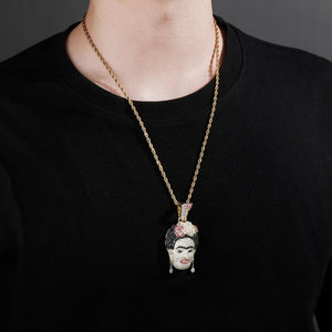 Colgante de Moissanita de Plata 925 de Alta Calidad Personalizado, Joyería Hip Hop, Colgante de Calavera Pirata con Diamantes de Moissanita - Product Image 3