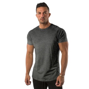 Venta al por mayor de camisetas de talla grande para hombre logotipo personalizado impresión en poliéster 100% algodón camiseta lisa en blanco para hombre - Product Image 1