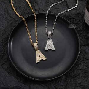 Collar con Inicial Personalizada con Diamantes Cultivados en Laboratorio, Letras A-Z, Colgante de Oro de 14K, Joyería Hip Hop para Hombre, Moissanita VVS - Product Image 5