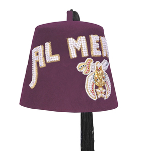 Fez Shriner durable en feutre de haute qualité avec broderie décorative, ajustement confortable, idéal pour les occasions formelles - Product Image 1