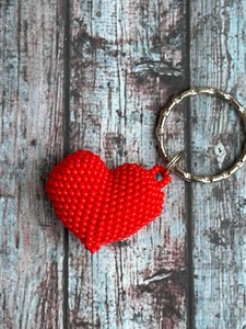 Llavero de Corazón Hecho a Mano con Cuentas Multicolor, Mini Colgante de Amor, Anillo para Llaves, Artículo de Regalo, Proveedor Mayorista - Product Image 3