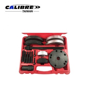 TAIWAN CALIBRE 72mm Steel Wheel Bearing Hub Removal & Installation Tool Kit <b>Hand</b> Operated 16-Piece for Modern Vehicles - Product Image 2