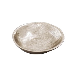 Plat doré Bols à fruits de luxe Idées de décoration de mariage Laiton coulé Style floral Fruits secs Cookie Plat à chocolat Bols en métal - Product Image 5