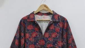 Vestido midi rosa con estampado floral y teñido anudado a mano |   Estilo Bohemio, 100% Algodón, Ecológico, Transpirable, Cintura Natural, Silueta en A - Product Image 5