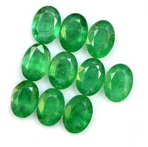 พลอยมรกตทรงเหลี่ยมธรรมชาติสีเขียวสำหรับฝังเครื่องประดับขายส่ง - Product Image 3