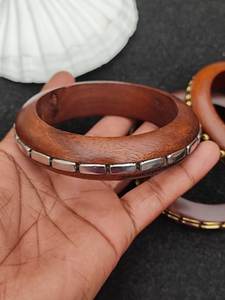 Brazalete de Madera con Cierre de Patrón, Hecho a Mano, Personalizable, Joyería Tradicional para la Muñeca, Accesorio de Moda Cultural para Celebraciones - Product Image 5