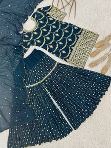 Conjunto de Salwar Kameez Azul Bordado con Dupatta de Organza, Corte Entallado Reversible, Traje para Bodas y Fiestas Indias y Pakistaníes - Product Image 5