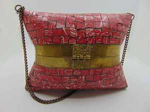 Pochette de soirée en métal pour femme, sac à main floral de mariée avec rabat, idéal pour les mariages et les fêtes - Product Image 2