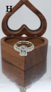 Anillo de Diamantes Cultivados en Laboratorio con Corte Cojín Alargado Personalizado, Oro Blanco de 14K, Halo Oculto, Solitario, Banda de Eternidad, Apilable para Novia - Product Image 4