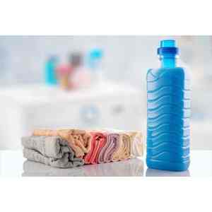 Adoucissant de blanchisserie parfumé à base de fleurs fraîches et d'agrumes pour une douceur durable dans les serviettes - Product Image 3