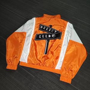 Ensemble de survêtement OEM personnalisé en nylon, coupe-vent color block, veste zippée en polyester patchwork et short - Product Image 3