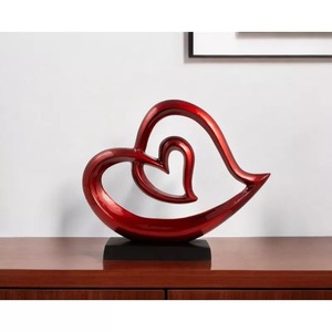 Escultura Moderna Abstracta de Corazón en Resina, Decoración Artística de 12x14.75x3 Pulgadas, Diseño Contemporáneo para Mesa de Salón, Día de San Valentín - Product Image 6