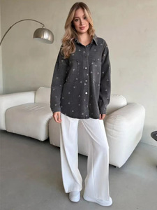 เสื้อเชิ้ตยีนส์วินเทจทรงหลวม แขนยาว สไตล์ลำลอง แฟชั่นสตรีทแวร์ สำหรับใส่ในชีวิตประจำวัน - Product Image 3