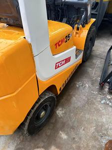 מלגזה דיזל משומשת מדגם <span class=keywords><strong>TCM</strong></span> <span class=keywords><strong>FD25</strong></span> בעלת כושר הרמה של 2.5 טון - Product Image 6