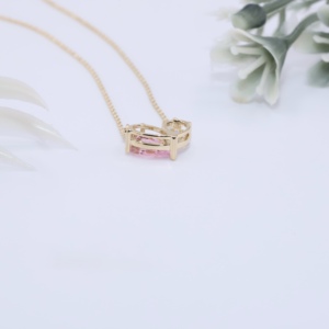 Collier pendentif Toi et Moi élégant en or jaune, avec deux diamants de laboratoire roses et blancs taille poire, bijou raffiné, cadeau pour femme - Product Image 4