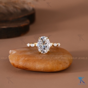 Bague de fiançailles en diamant de laboratoire taille ovale, or jaune massif 100% pur, pierres latérales marquise, CVD HPHT, bijoux fins de mariage pour femme - Product Image 1