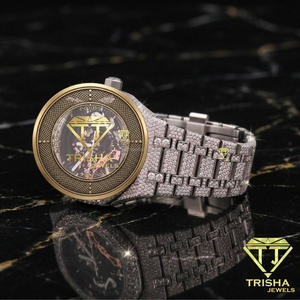 Reloj de Diamantes Moissanite de Dos Tonos con Forma de Hoja Personalizado Estilo Hip Hop para Hombre con Esfera Personalizada y Diseño Único - Product Image 4