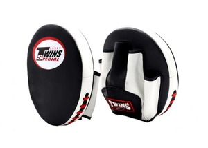 Wholesales Custom Made High Quality Twins Muay Thai MMA <b>Focus</b> Mitts Kickboxing Punching Training Protection Curved <b>Focus</b> <b>Pad</b> - Product Image 3