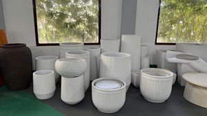 Juego de 3 Macetas y Jardineras Modernas Minimalistas de Cemento Glaseado en Gris Antiguo para Decoración de Hogar y Jardín - Product Image 5