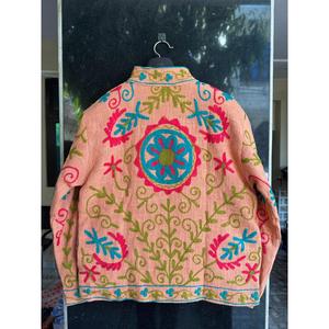 Chaqueta Bomber de Algodón Rosa Vintage Bordada a Mano con Cuello Mandarín, Manga Larga, Estampado Floral, Ecológica para Mujer, Primavera - Product Image 4
