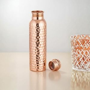 Bouteille d'eau en cuivre martelé artisanal de luxe - Réutilisable, écologique, anti-fuite pour la maison, le bureau, la salle de sport et les voyages - Product Image 4