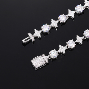 Bracelet tennis en moissanite avec pierres rondes et maillons étoile, bracelet scintillant en argent, bijoux de luxe pour femme, cadeau élégant et tendance - Product Image 3