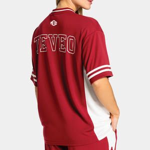 Camiseta Deportiva de Malla Sublimada Personalizada para Mujer, Estilo Fútbol Americano Rojo, Venta al Por Mayor, Marca Privada OEM, Proveedor para Mujeres - Product Image 2