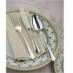 Cubiertos de Acero Inoxidable con Borde Festoneado Estilo Provincial Francés, Mango Contorneado Clásico - Product Image 1