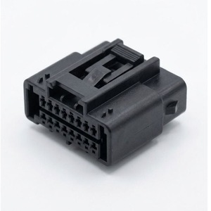 Usine de moulage par injection de plastique spécialisée dans l'assemblage de PBT GF30, la fabrication résistante aux produits chimiques et la production d'articles sportifs en plastique PP. - Product Image 1