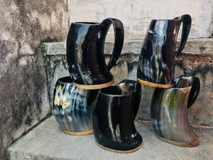 Nueva Jarra de Cuerno de Vaca Auténtica Hecha a Mano, Estilo Vikingo, Jarra para Beber Cerveza/Ale/Mead, Ecológica, Vintage Medieval - Product Image 1