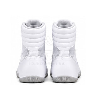 Chaussures de boxe athlétiques de pointe offrant une mobilité flexible et des chaussures de boxe durables fabriquées au Pakistan - Product Image 2