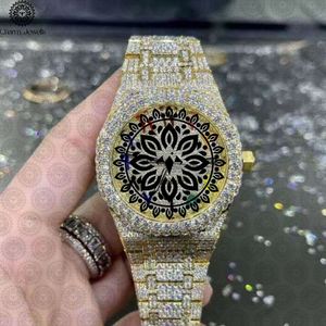 Reloj de Lujo para Hombre Charm Jewells, Oro Amarillo con Diamantes, Movimiento Mecánico, Caja de 40 mm, Esfera de Cristal, Resistente al Agua 10 Bar, Botón de Presión - Product Image 1