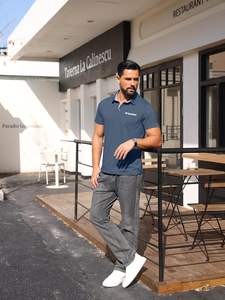 T-shirt à manches courtes pour homme en Spandex/Polyester, uni, toucher doux, tricot lisse, coupe confortable, style frais et flexible pour le quotidien - Product Image 5