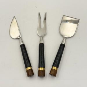 Fabricante de Primera Calidad de Juego de Cuchillos para Queso con Mango de Resina Negra, Cuchillo para Queso de Calidad Superior para Cortar Queso - Product Image 2