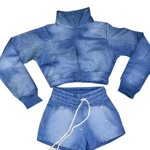 Conjunto de Top Corto y Pantalones Cortos para Mujer, Dos Piezas, Estilo Casual de Verano, con Tela Cómoda y Diseño a Juego, para Estilo de Vida y Actividades al Aire Libre - Product Image 4